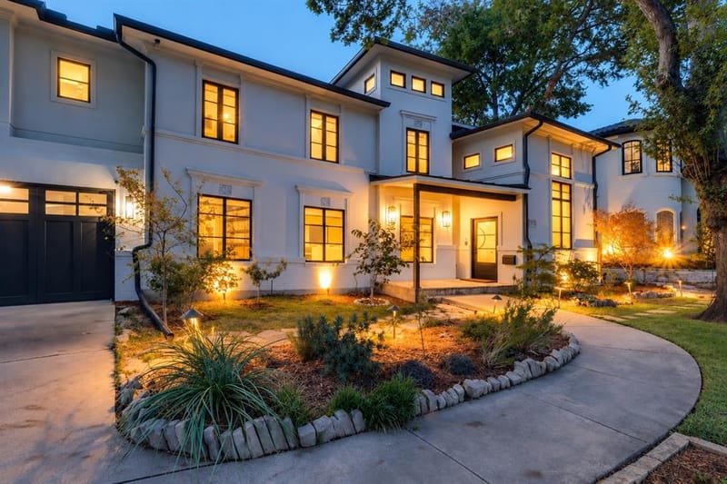 8547 Santa Clara Drive, Dallas TX 75218 - Photo 2
