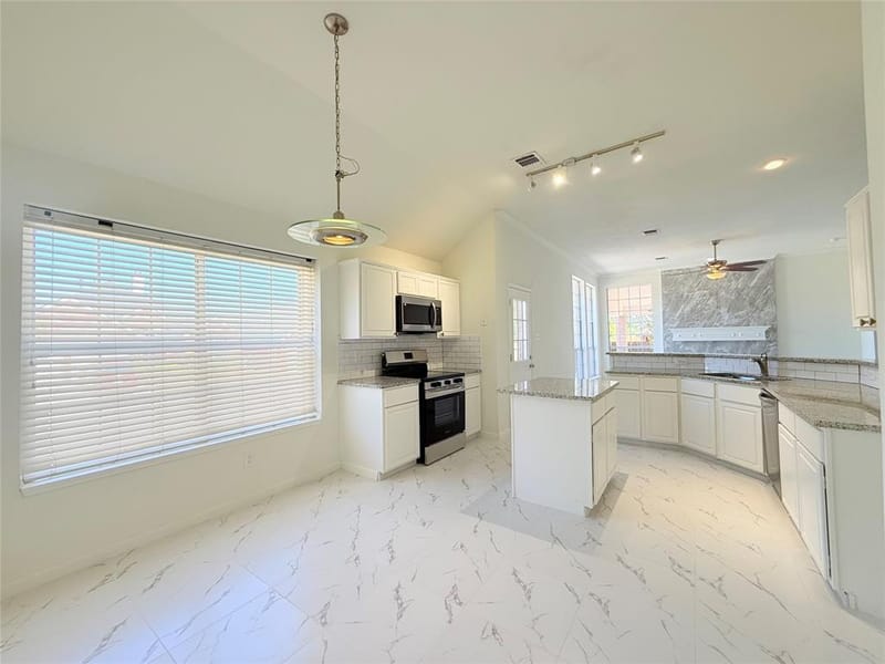 7960 Salmon Run Way, Fort Worth TX 76137 - Photo 16