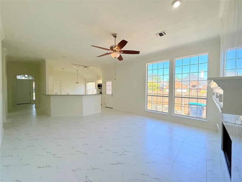 7960 Salmon Run Way, Fort Worth TX 76137 - Photo 10