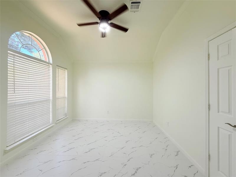 7960 Salmon Run Way, Fort Worth TX 76137 - Photo 4