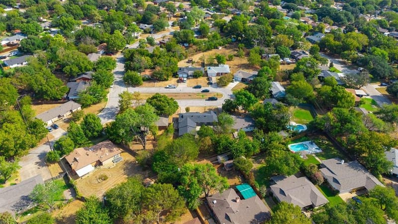 10 Beverly Court, Bedford TX 76022 - Photo 31