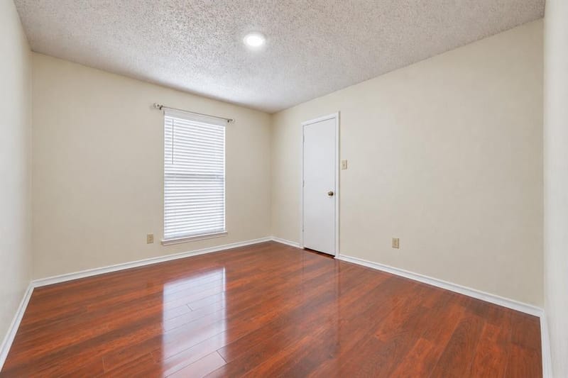 718 Southridge Court, Grand Prairie TX 75052 - Photo 15