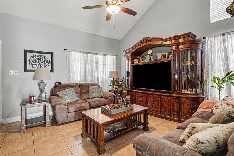 1710 Duster Circle, Arlington TX 76018 - Photo 7