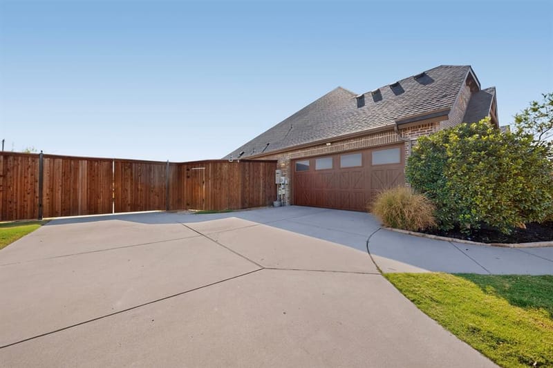 5020 Lindy Court, Midlothian TX 76065 - Photo 36