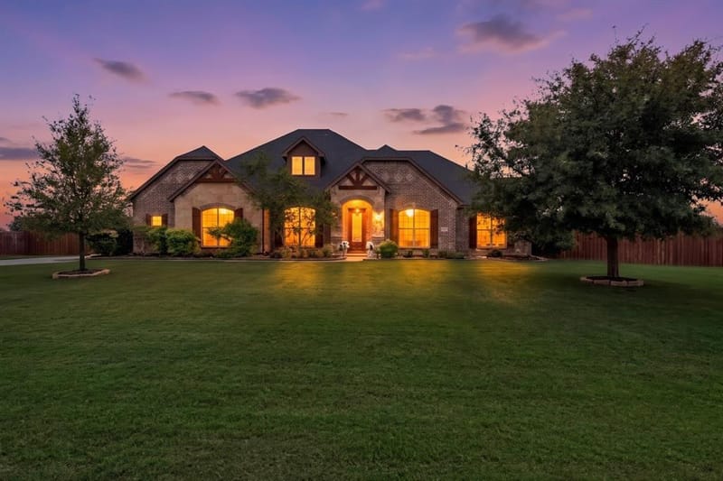 5020 Lindy Court, Midlothian TX 76065 - Photo 4