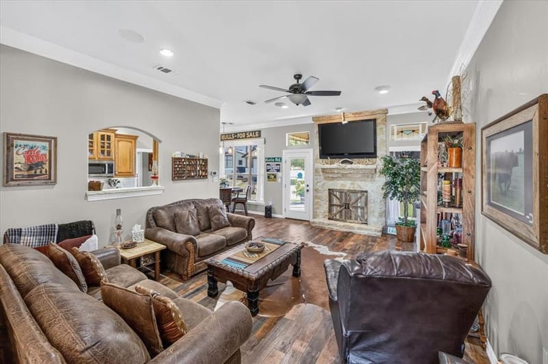 152 Savannah Drive, Brock TX 76087 - Photo 6