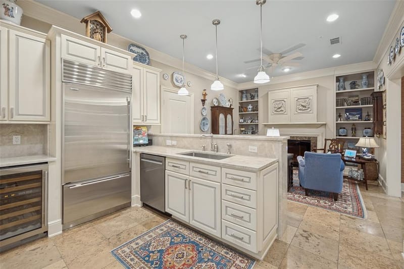 4240 Prescott Avenue # 6B, Dallas TX 75219 - Photo 12