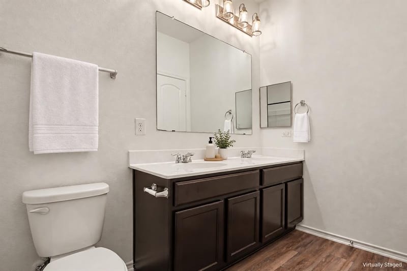 257 Michelle Drive, Grand Prairie TX 75051 - Photo 5