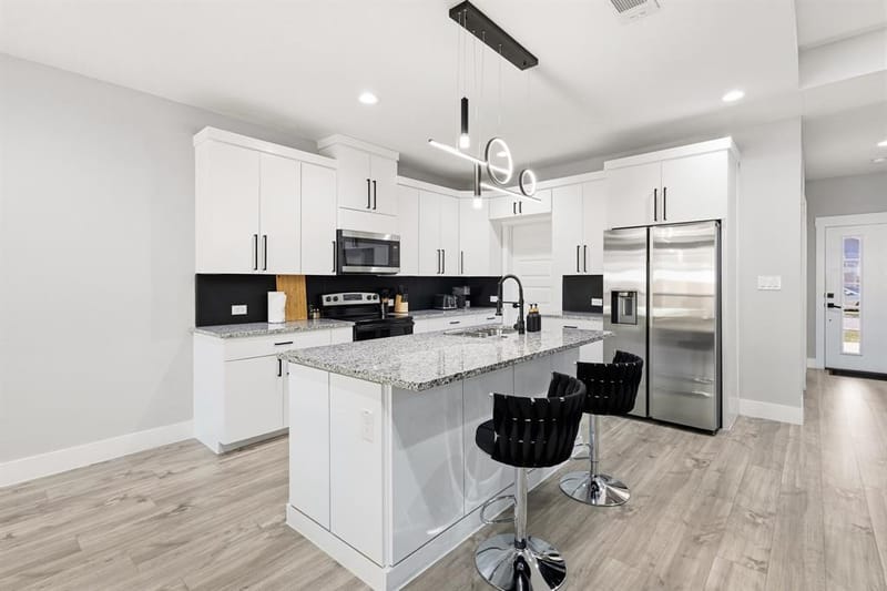 3901 Hamilton Avenue, Dallas TX 75210 - Photo 5