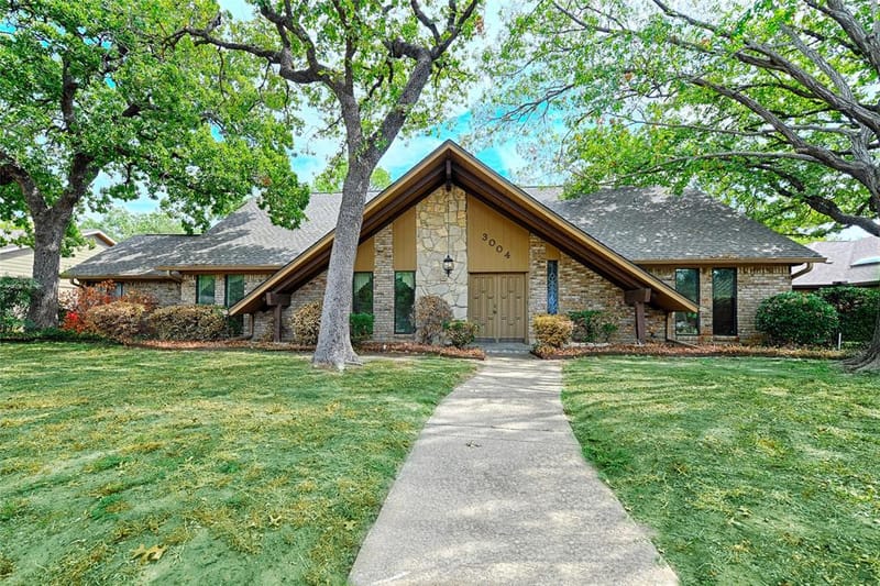 3004 Wingren Road, Irving TX 75062