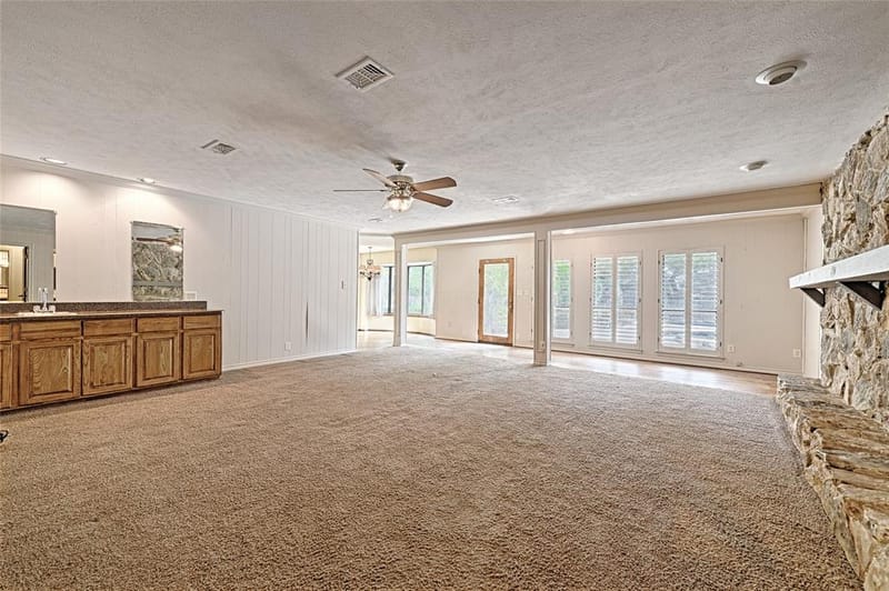 3004 Wingren Road, Irving TX 75062 - Photo 9