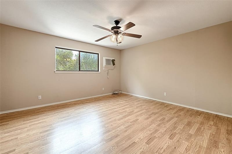 3004 Wingren Road, Irving TX 75062 - Photo 14