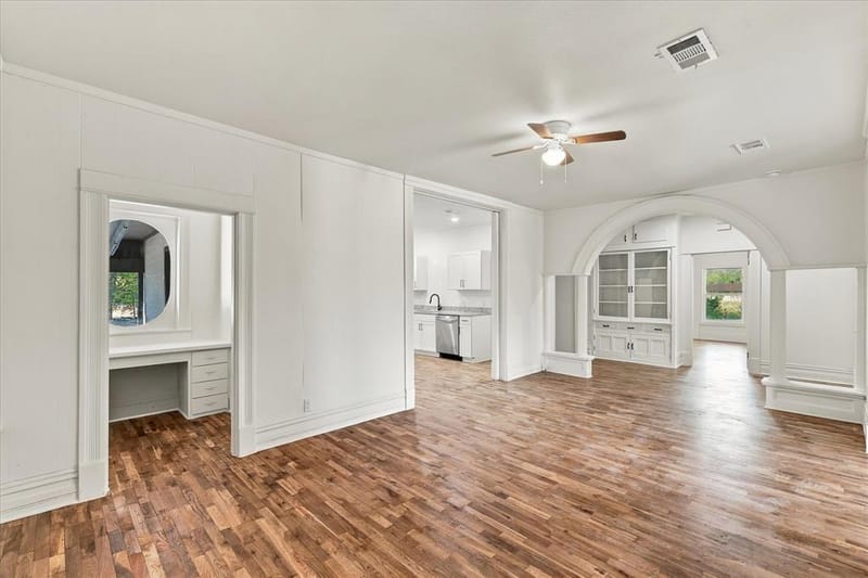 401 S Gardner Street, Whitewright TX 75491 - Photo 7