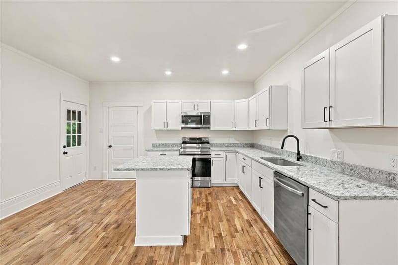 401 S Gardner Street, Whitewright TX 75491 - Photo 11