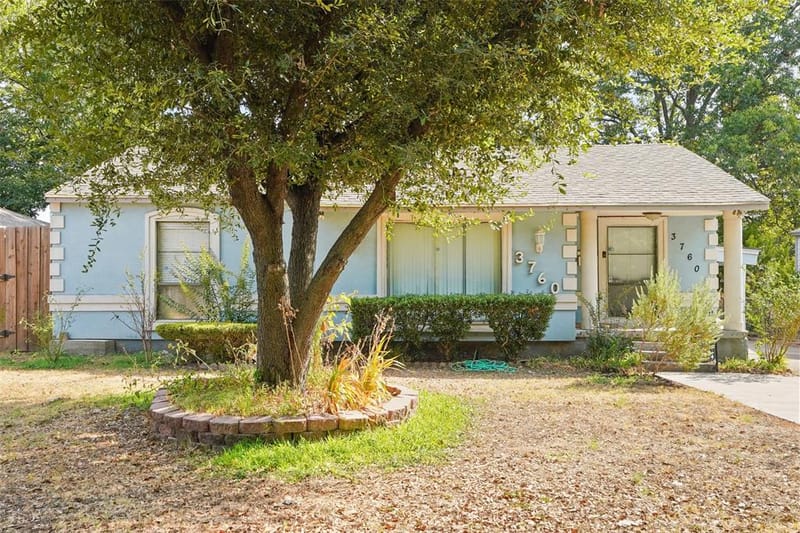 3760 Davila Drive, Dallas TX 75220 - Photo 2