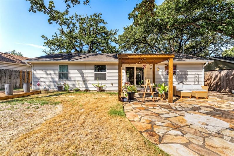 805 Clover Park Drive, Arlington TX 76013 - Photo 26