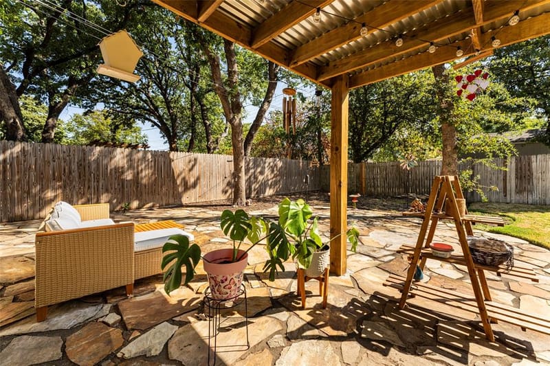 805 Clover Park Drive, Arlington TX 76013 - Photo 24