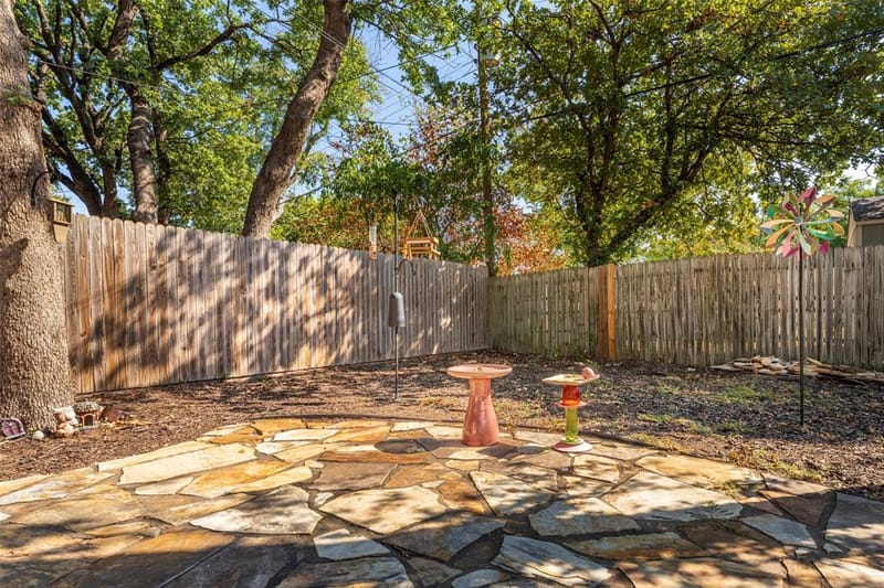 805 Clover Park Drive, Arlington TX 76013 - Photo 30