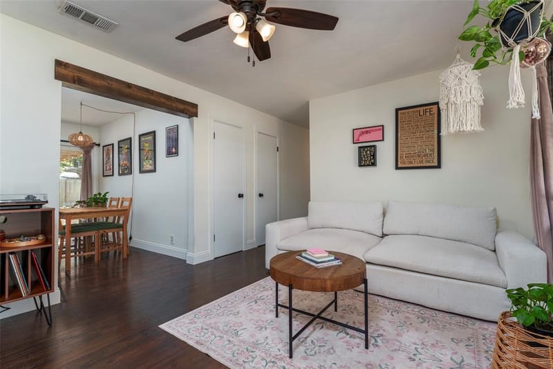 805 Clover Park Drive, Arlington TX 76013 - Photo 8