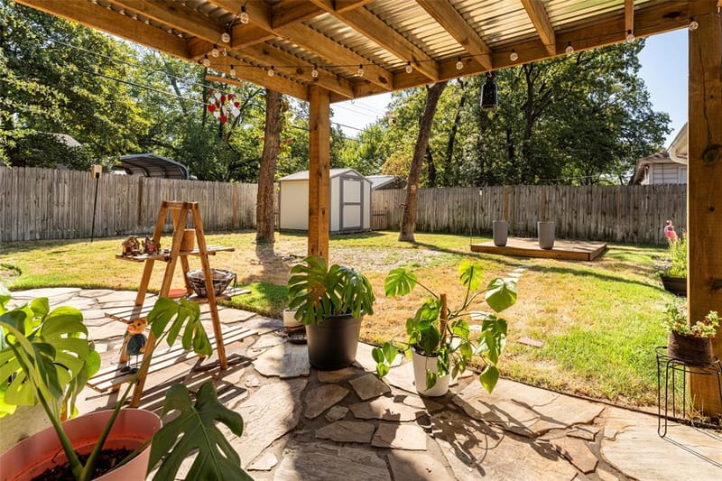 805 Clover Park Drive, Arlington TX 76013 - Photo 25