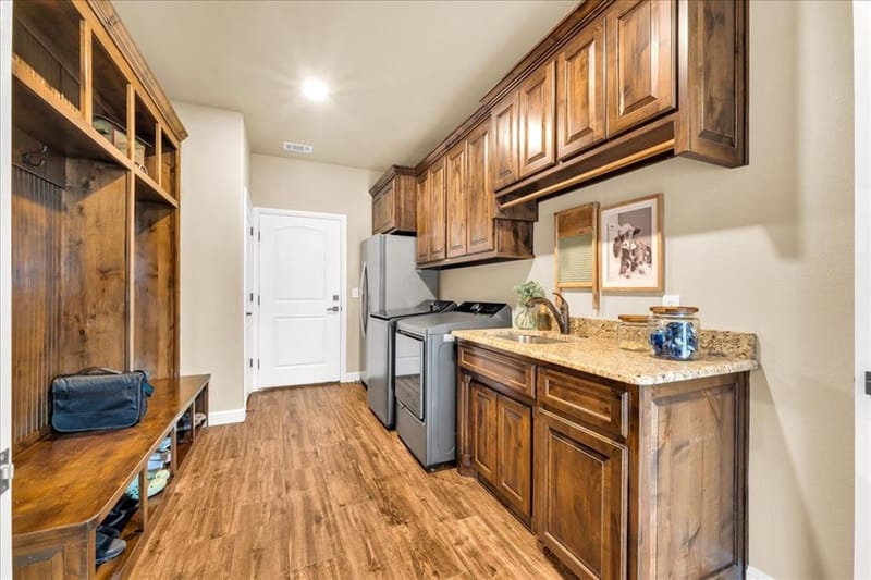 6410 Pinehurst Drive, Granbury TX 76049 - Photo 23