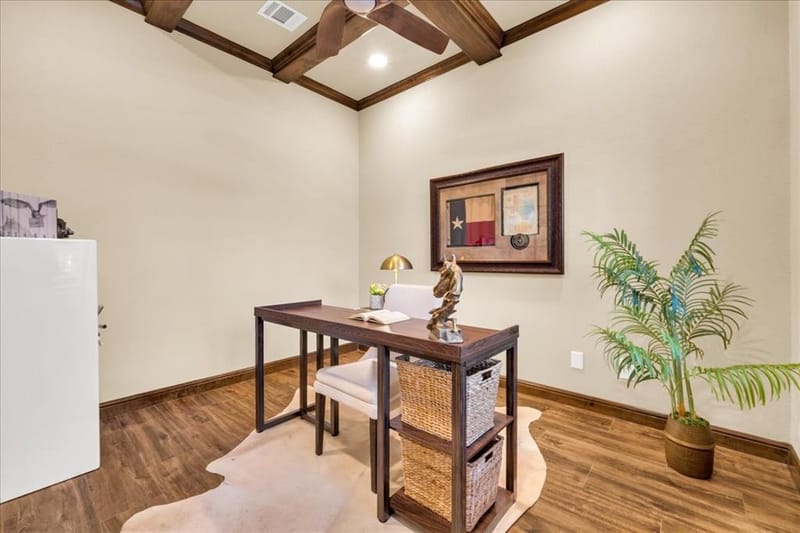 6410 Pinehurst Drive, Granbury TX 76049 - Photo 7