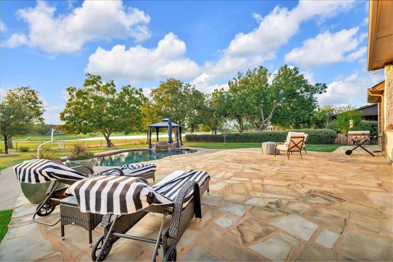 6410 Pinehurst Drive, Granbury TX 76049 - Photo 32