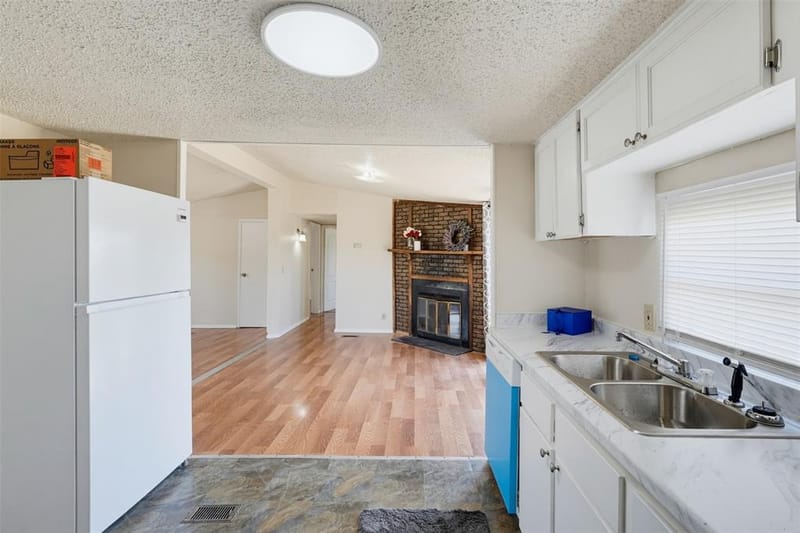 7205 Walden Drive, Joshua TX 76058 - Photo 10
