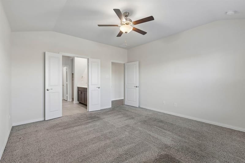10525 Takala Drive, Fort Worth TX 76179 - Photo 9