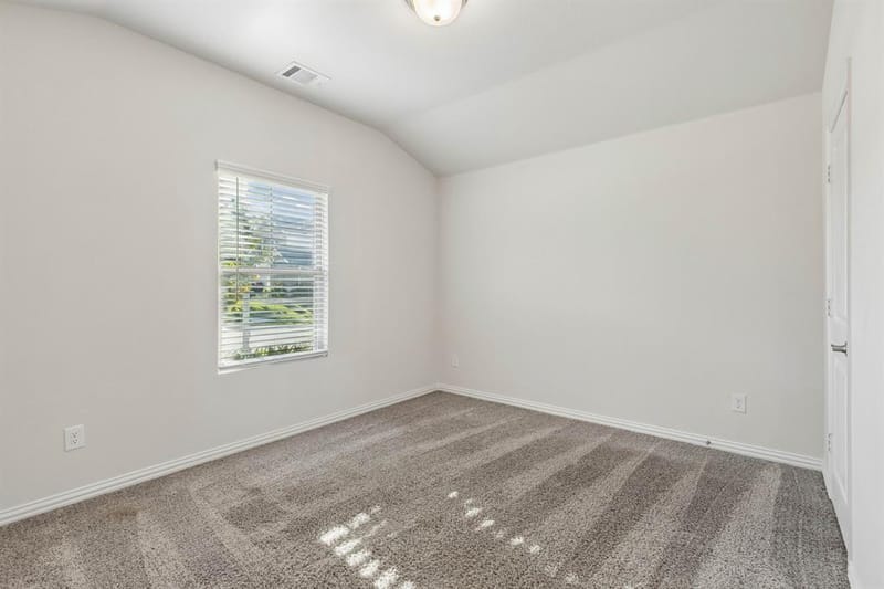 10525 Takala Drive, Fort Worth TX 76179 - Photo 11