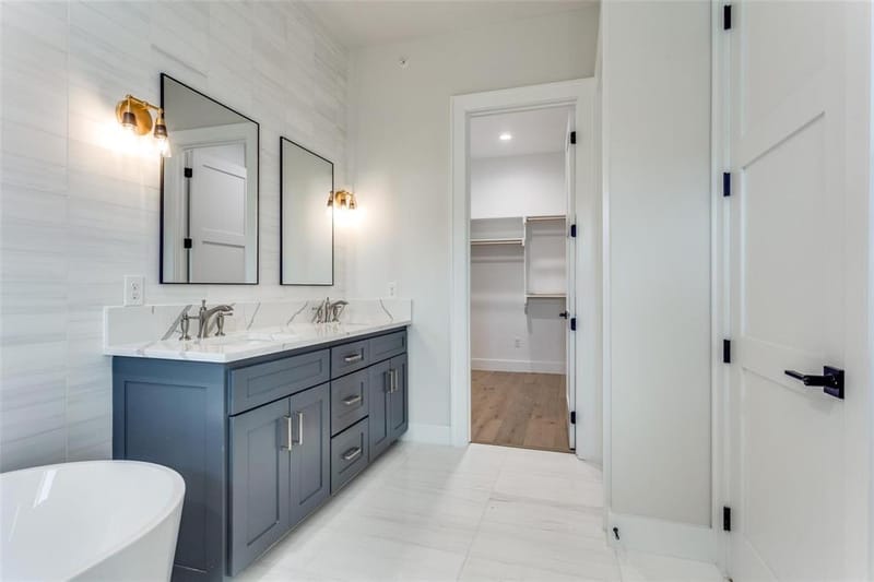 250 E Dallas Street # 112, Grapevine TX 76051 - Photo 14