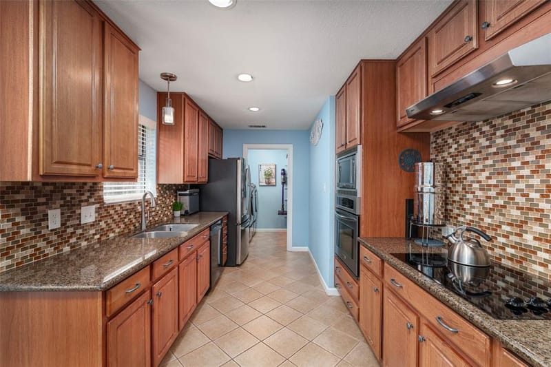 5006 Andalusia Trail, Arlington TX 76017 - Photo 12