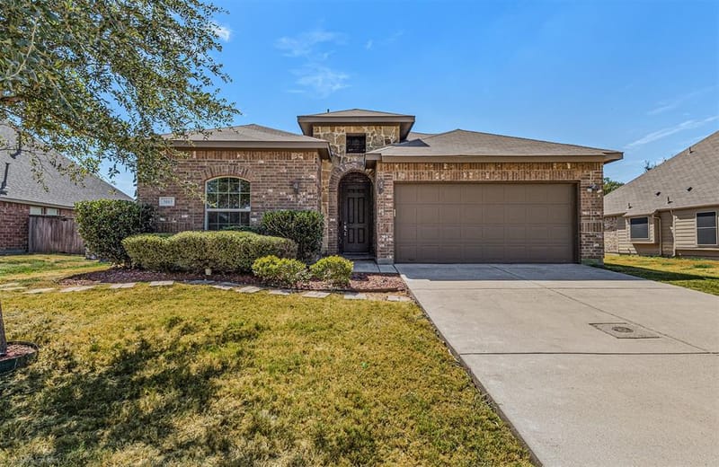 3005 Flowering Springs Drive, Forney TX 75126