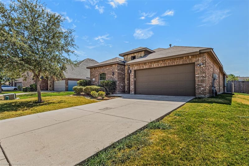 3005 Flowering Springs Drive, Forney TX 75126 - Photo 4