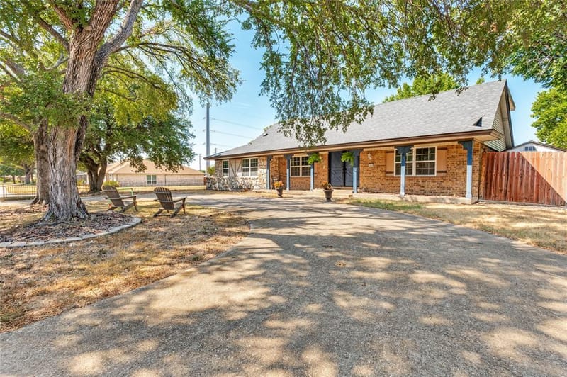 1301 Hillsdale Drive, Richardson TX 75081 - Photo 2