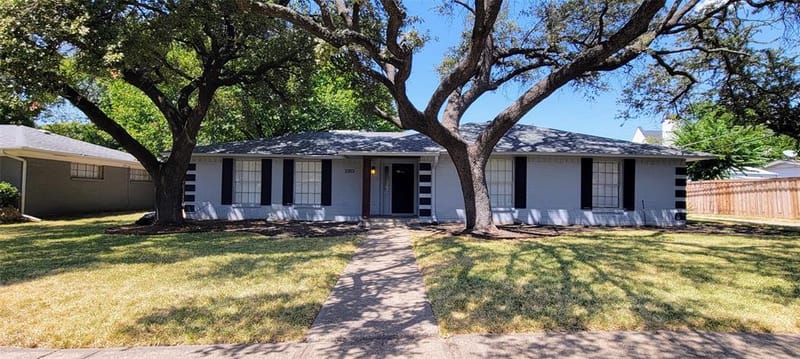 3353 Leahy Drive, Dallas TX 75229