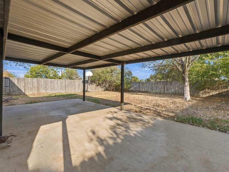 710 Parkridge Drive, Decatur TX 76234 - Photo 28