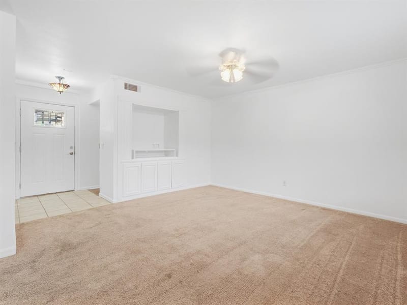 710 Parkridge Drive, Decatur TX 76234 - Photo 8