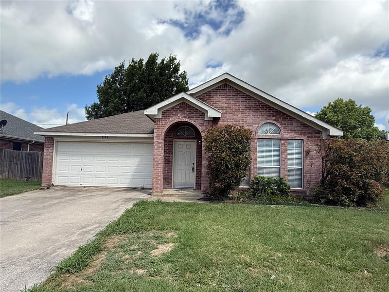 1142 Margie Street, Burleson TX 76028