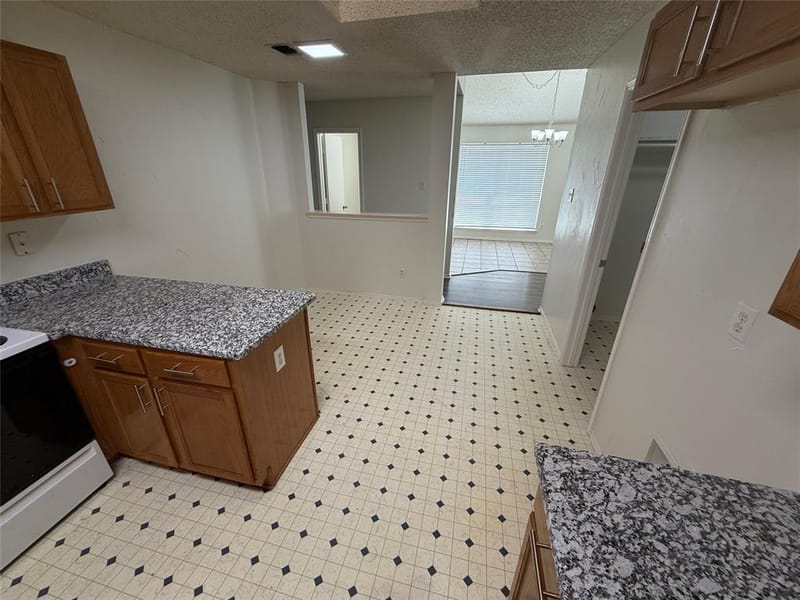 1142 Margie Street, Burleson TX 76028 - Photo 8