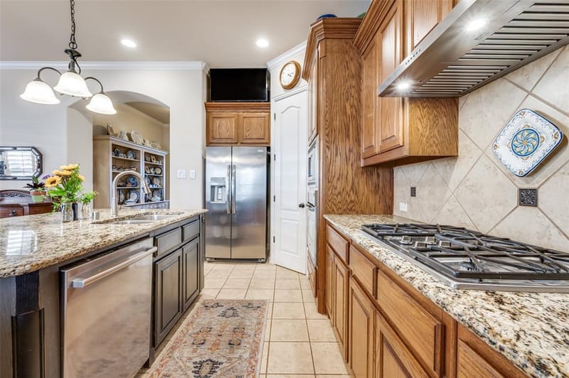 2644 Hannah Circle, Frisco TX 75033 - Photo 11