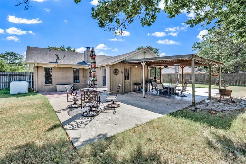 1013 Texas Street, Sulphur Springs TX 75482 - Photo 7