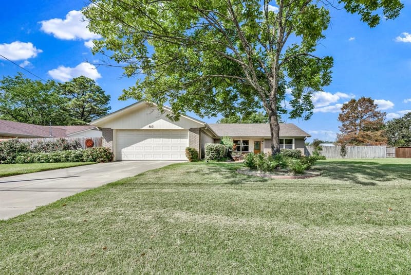 1013 Texas Street, Sulphur Springs TX 75482 - Photo 3