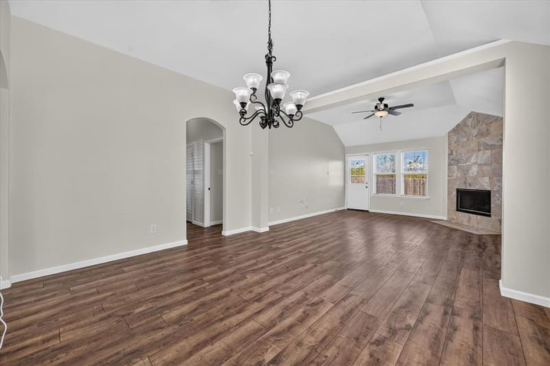 1113 Manhassett Court, Fort Worth TX 76140 - Photo 7