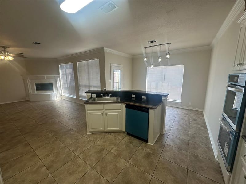 1724 Alpine Drive, Sherman TX 75092 - Photo 7