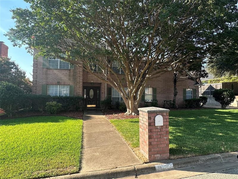 1724 Alpine Drive, Sherman TX 75092