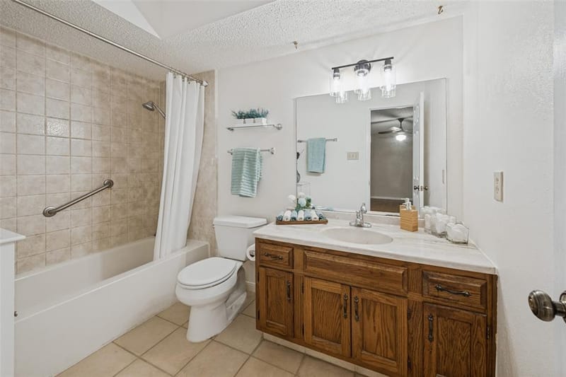 4237 Glen Springs Drive, Arlington TX 76016 - Photo 17