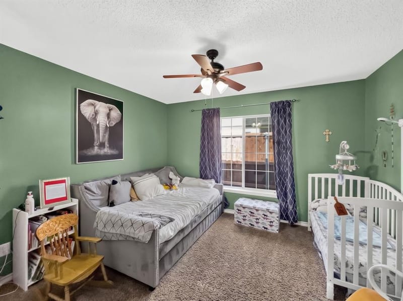 8304 Crystalwood Drive, Dallas TX 75249 - Photo 19