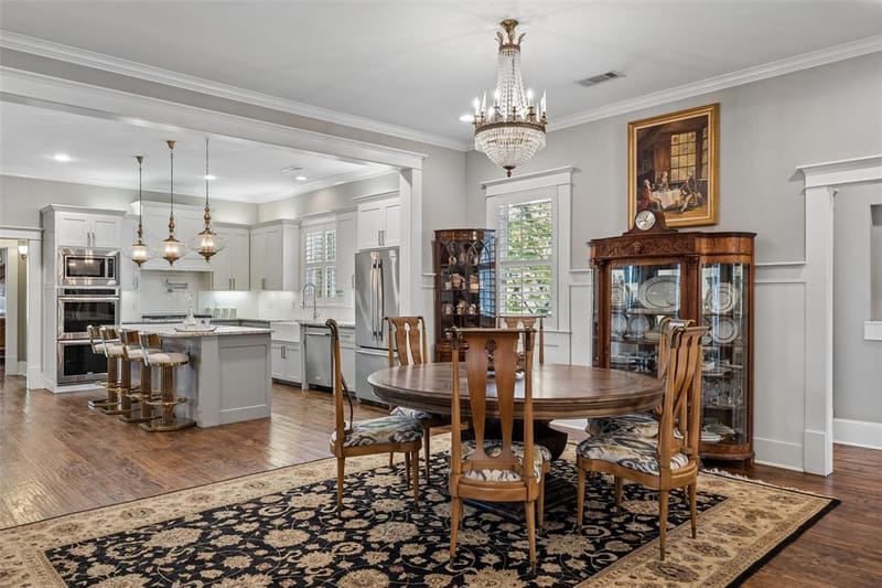 335 S Windomere Avenue, Dallas TX 75208 - Photo 9
