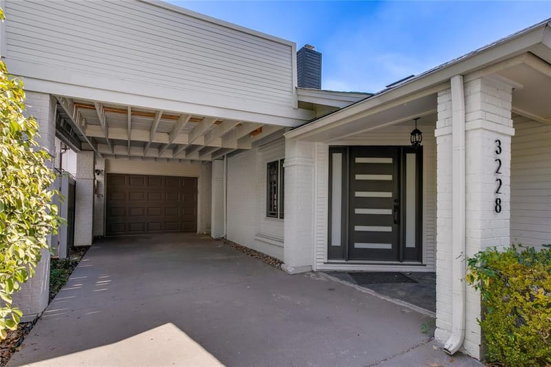 3228 San Jacinto Street, Dallas TX 75204 - Photo 2